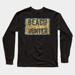 Metal detecting beach Hunter treasure map Long Sleeve T-Shirt